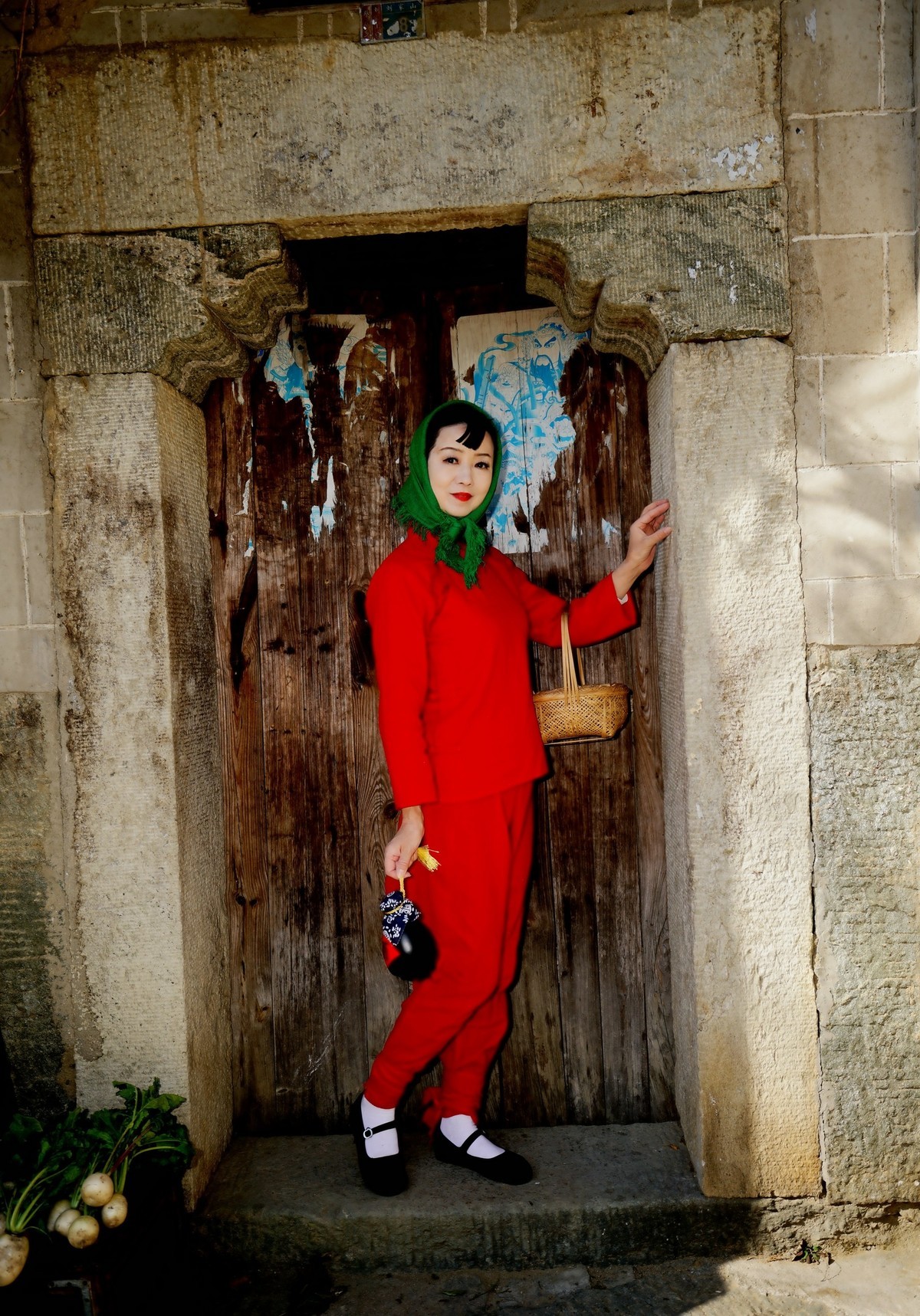 小山村的红衣村姑！