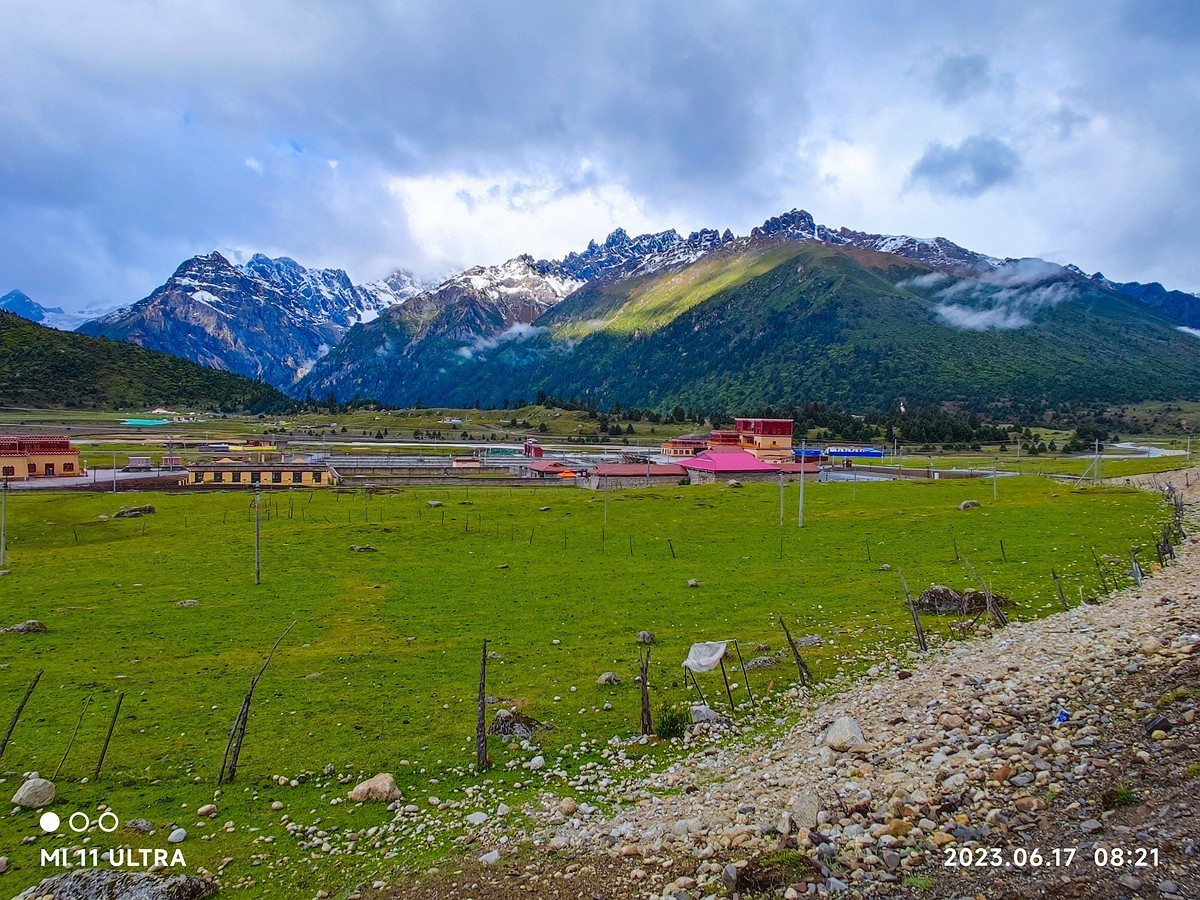上海～成都～拉萨骑游随拍（72）川藏317路上视角