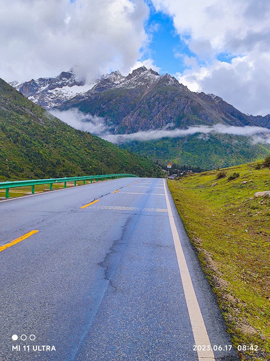 上海～成都～拉萨骑游随拍（72）川藏317路上视角