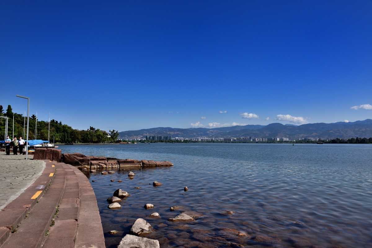 邛海湖畔【13】