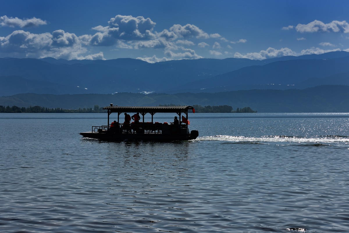 邛海湖畔【13】