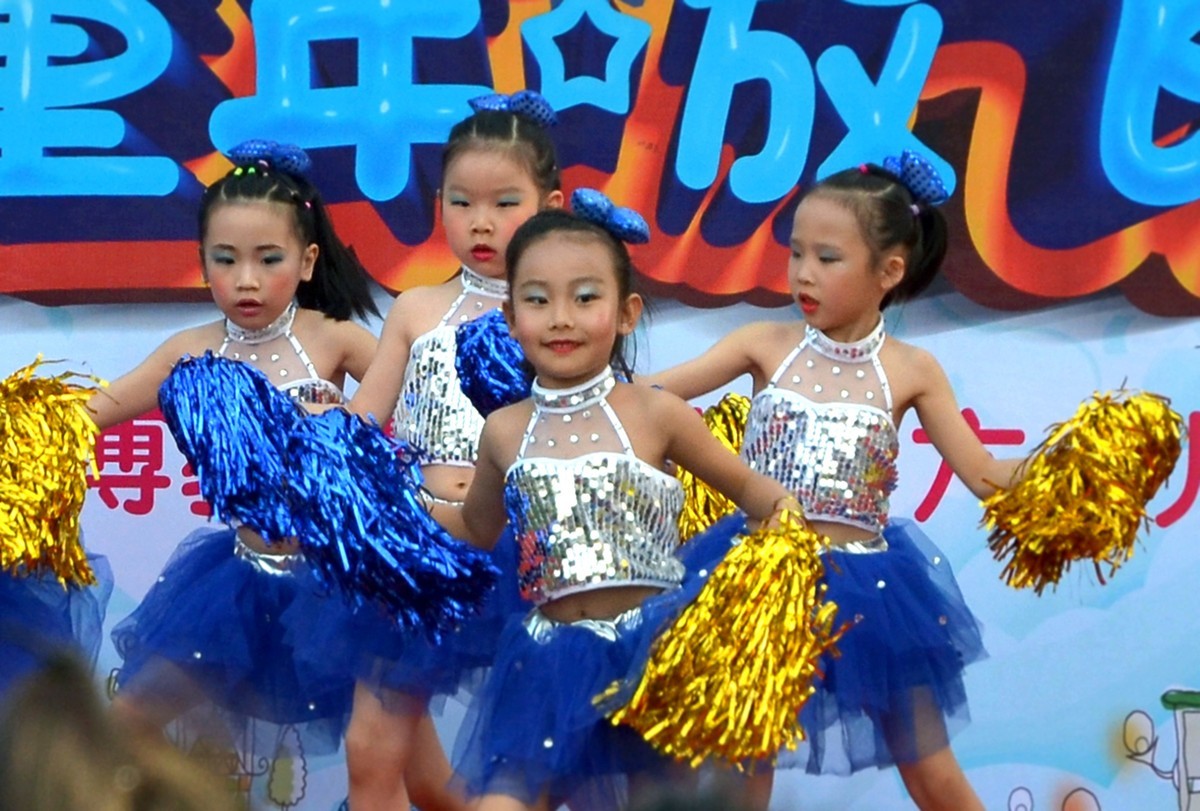 孩子的节日（四）