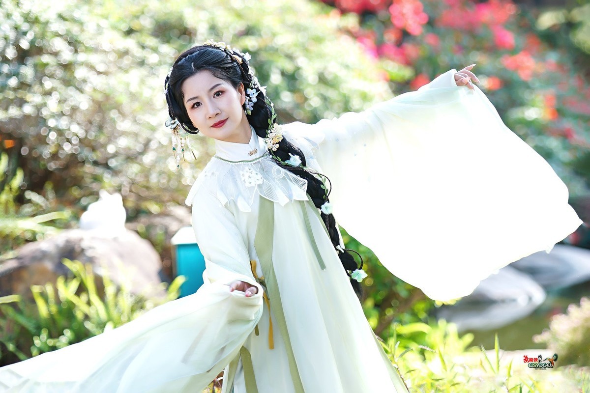 【轻纱拂面】---婉灵