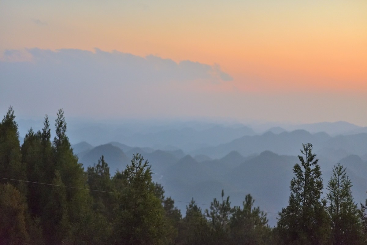贵阳市花溪区云顶高坡晚霞