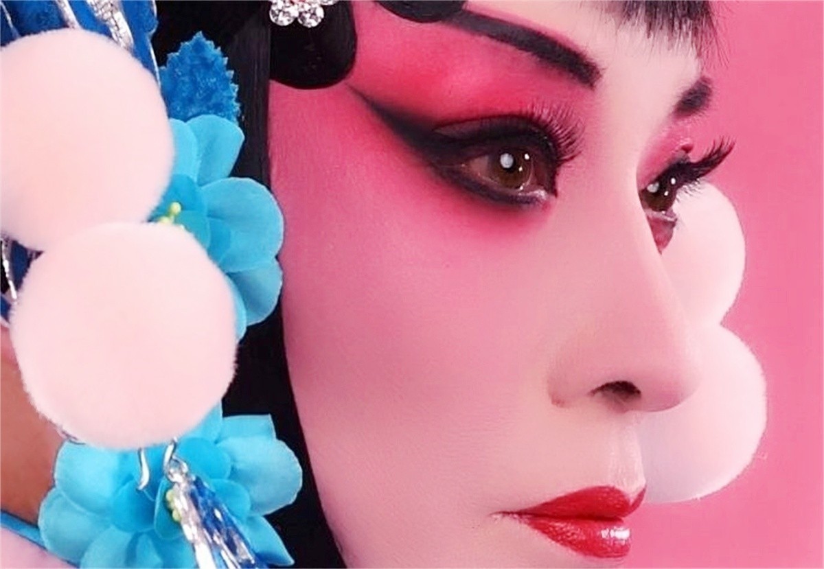 京剧旦角化妆? ?我的京剧照  扈家庄扈三娘222
