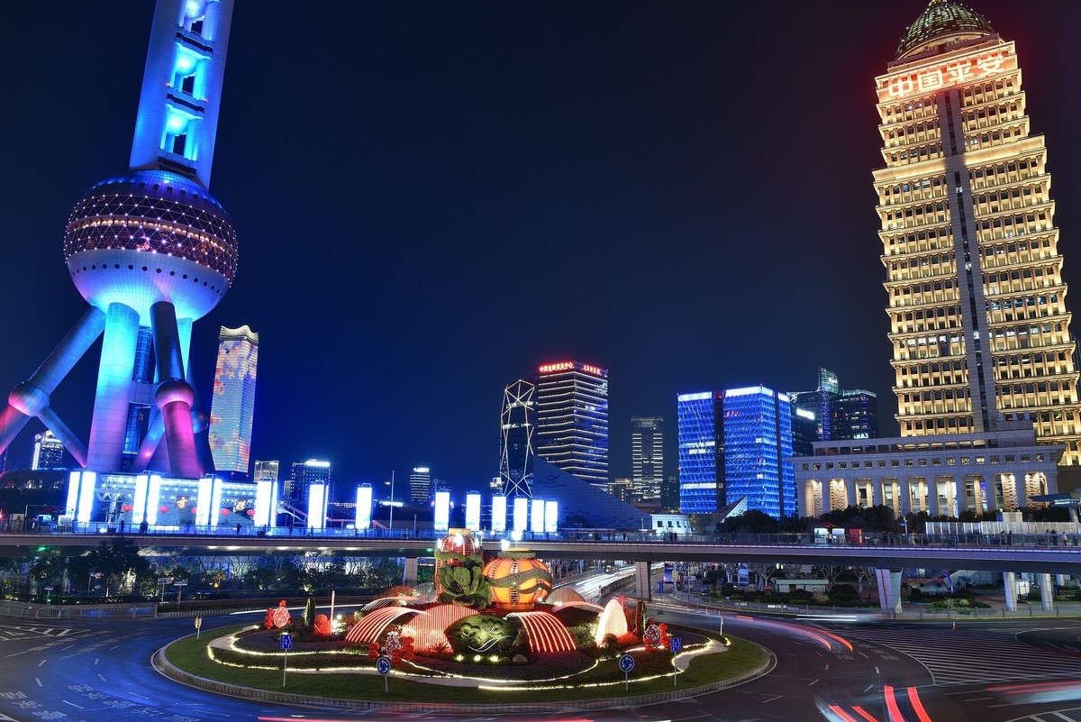 上海陆家嘴夜景附近图片