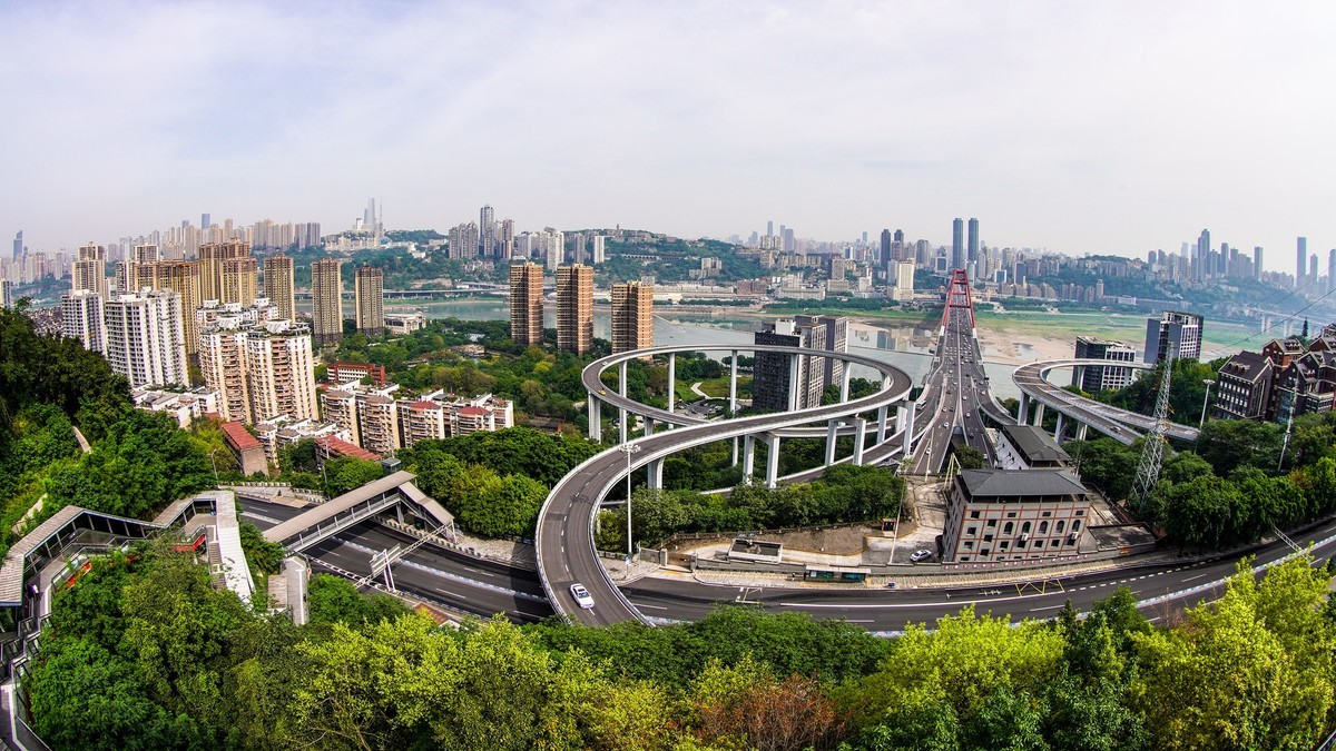 魔幻的城市交通-2