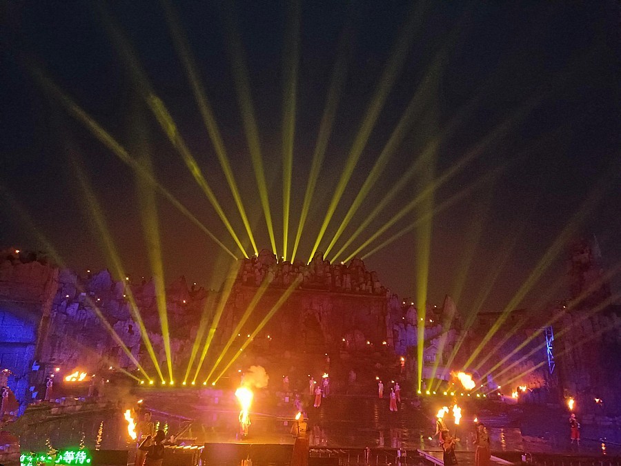 《不老松：纪实摄影》【大美河山系列报導】晋豫游摄：六尺巷打铁花！ (8)