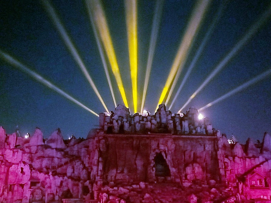 《不老松：纪实摄影》【大美河山系列报導】晋豫游摄：六尺巷打铁花！ (8)