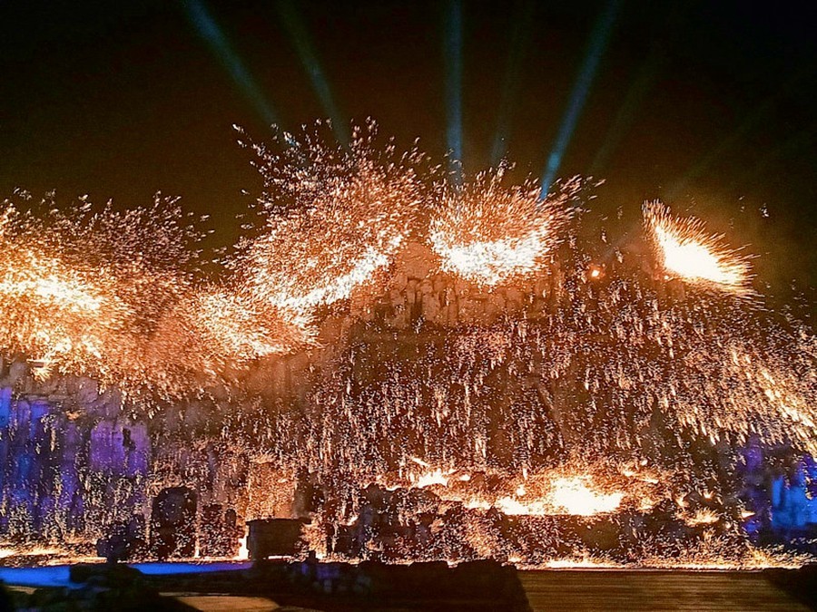 《不老松：纪实摄影》【大美河山系列报導】晋豫游摄：六尺巷打铁花！ (8)