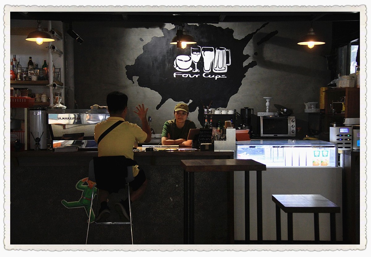 “矛盾体”作品的现场实况