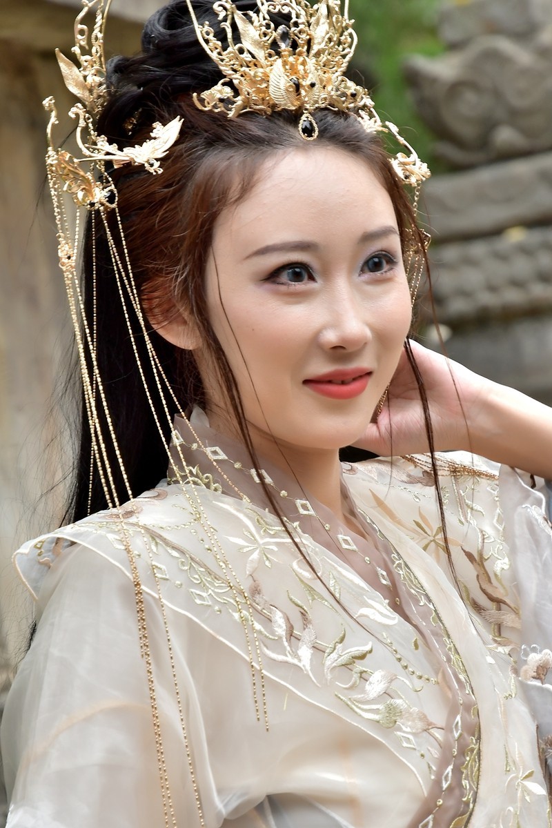 【视觉光影】 灵 岩 侠 女 （22）