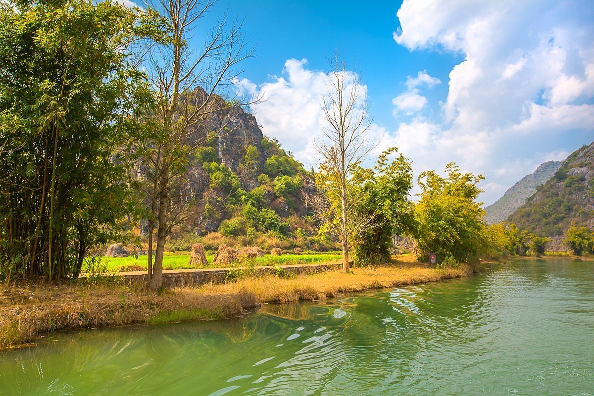 2025-04-15云南普者黑青龙山到听雨轩画舫游（一）