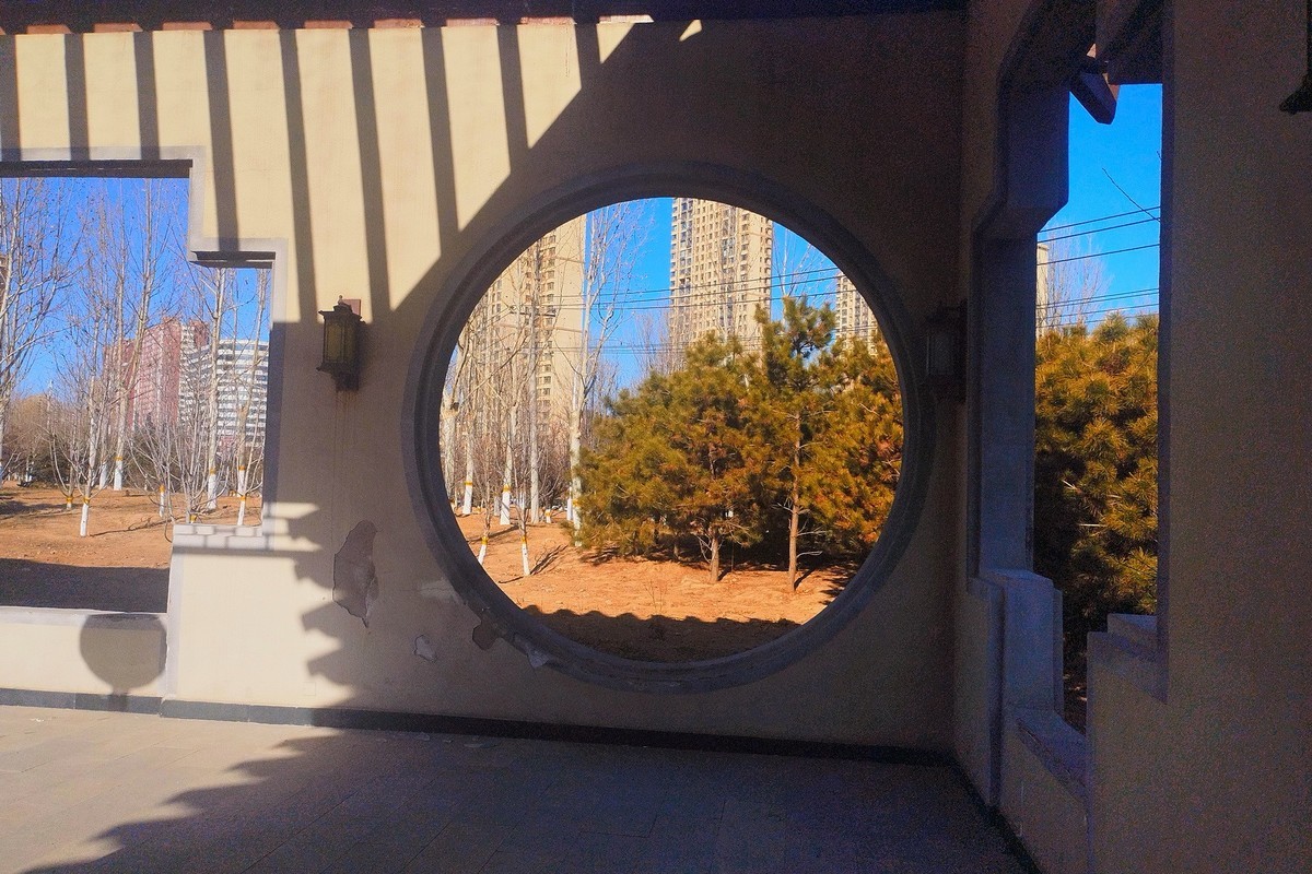 初春·昆仑公园