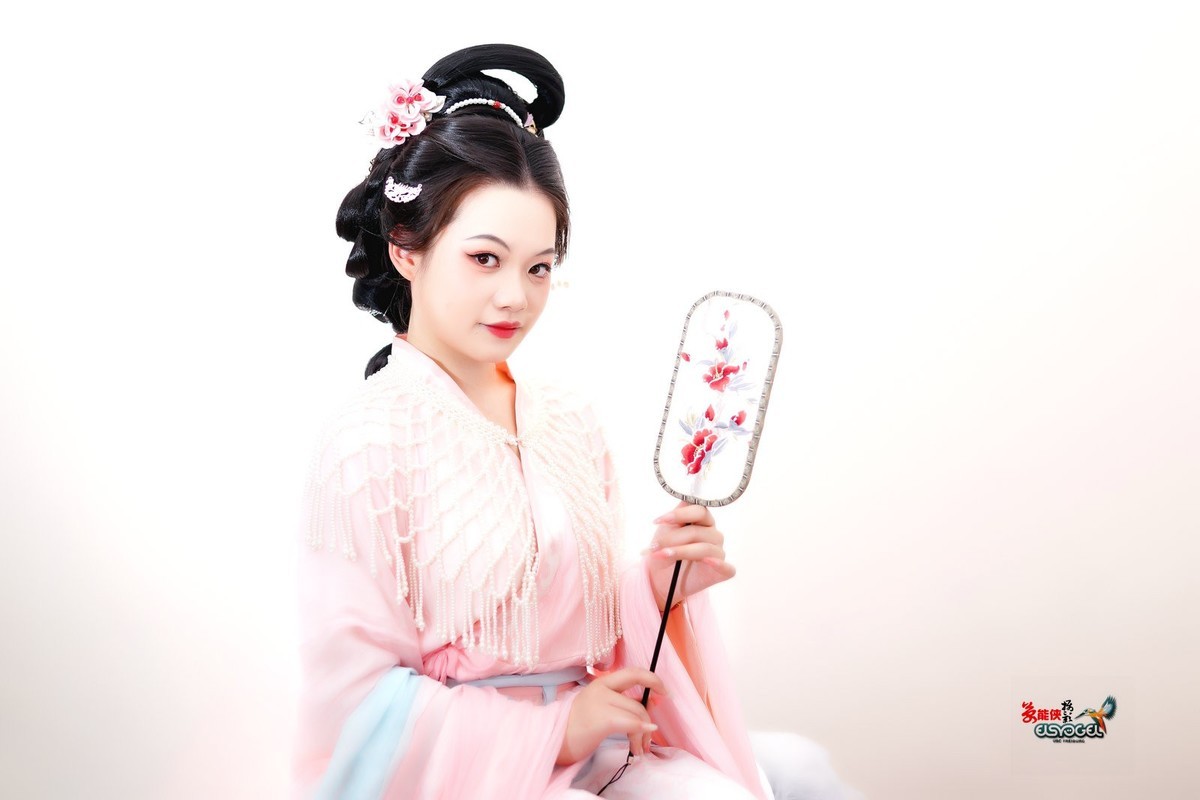 【宋制美女】---小越