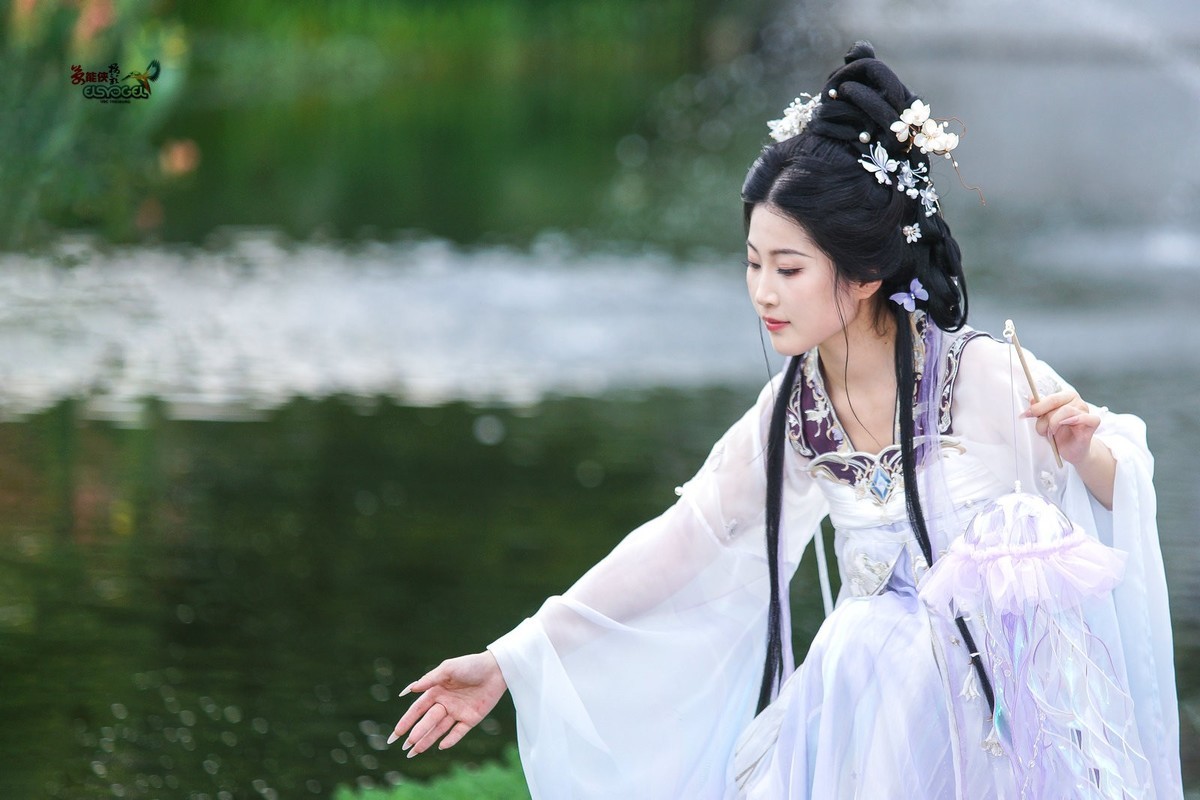 【碧波仙子】---似海