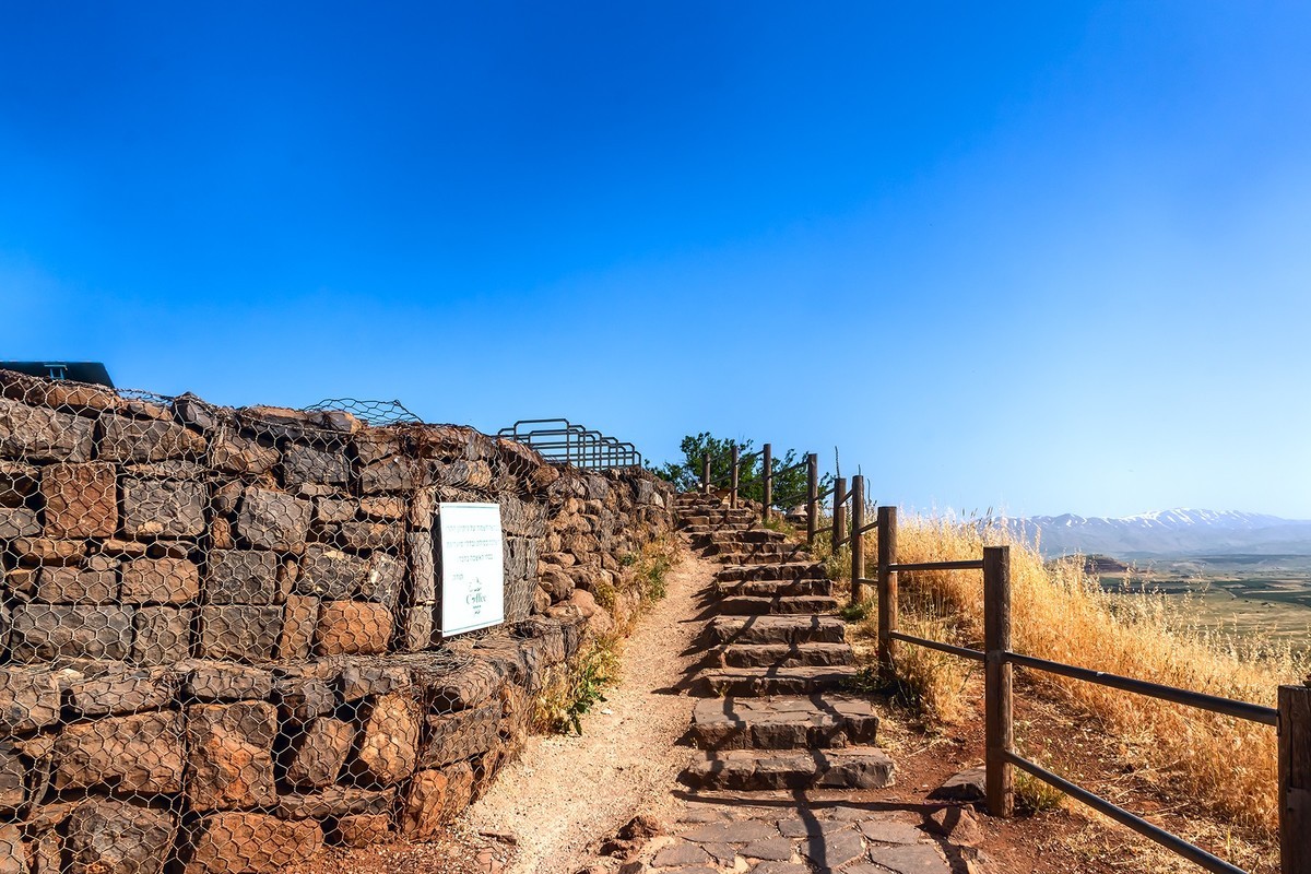 海外风情 ：以色列 · 叙以边境 · 戈兰高地之本塔尔山