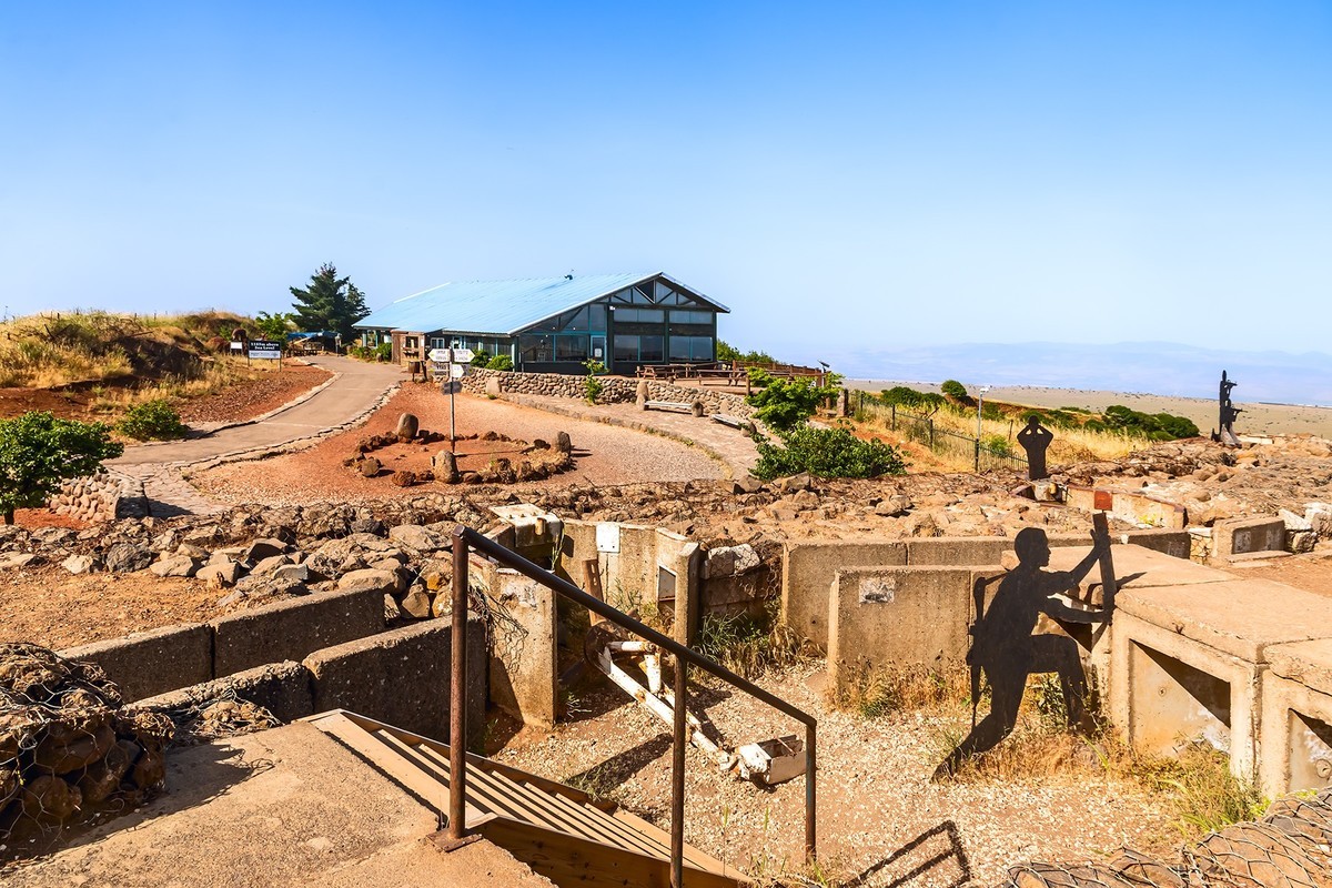 海外风情 ：以色列 · 叙以边境 · 戈兰高地之本塔尔山