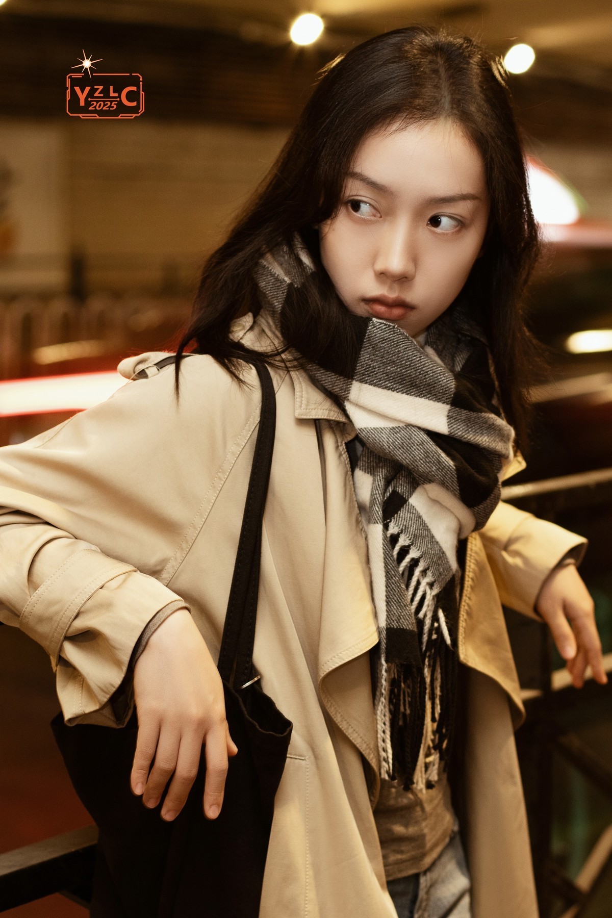 现在几点，开心一点