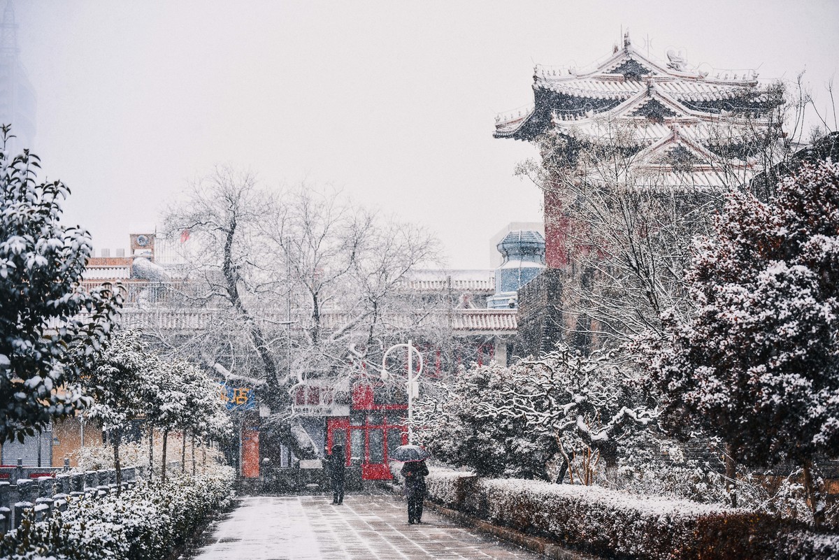 岱庙初雪