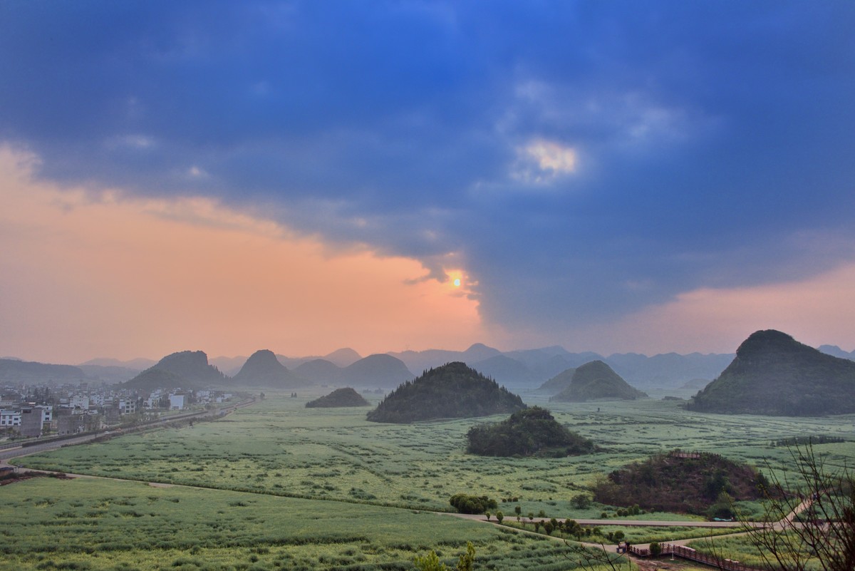 晨光下的金鸡峰丛【3】