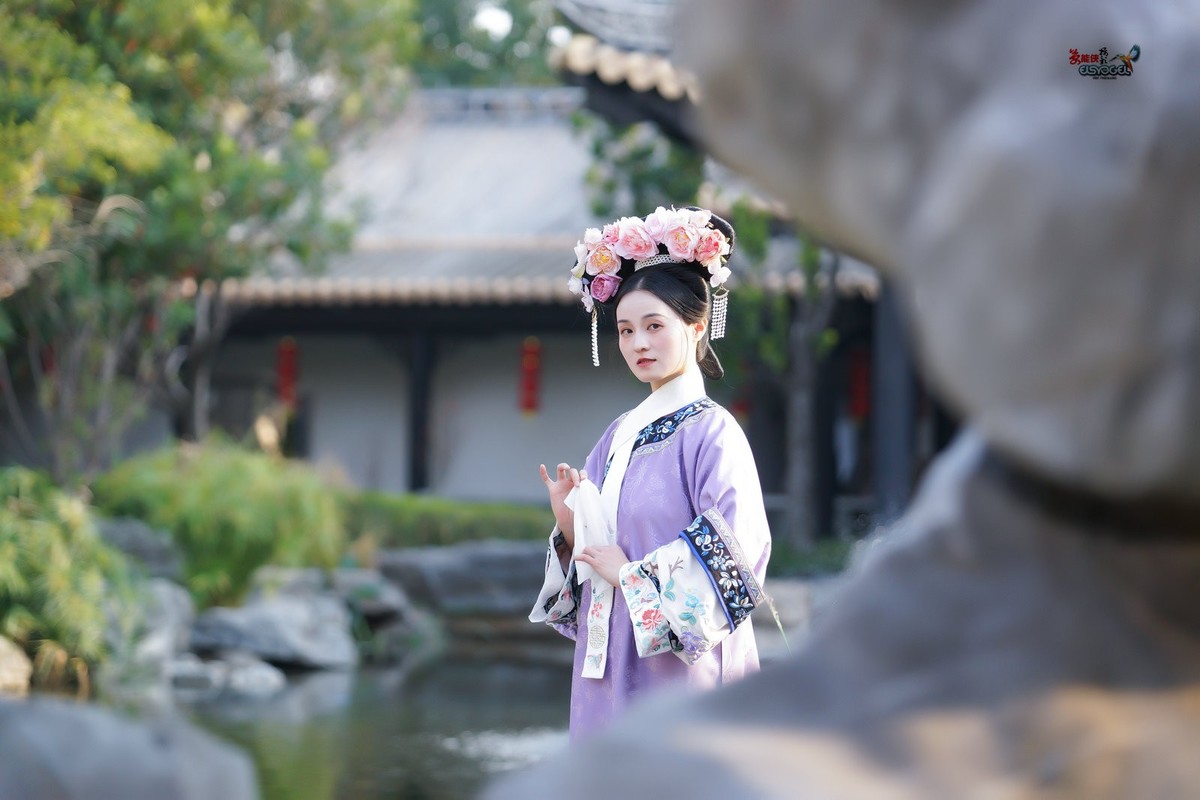 【紫禁城格格美女】---沛阳