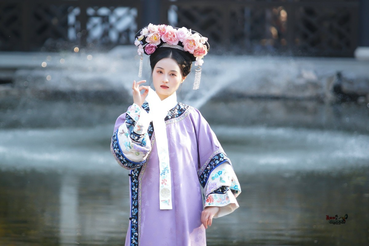 【紫禁城格格美女】---沛阳