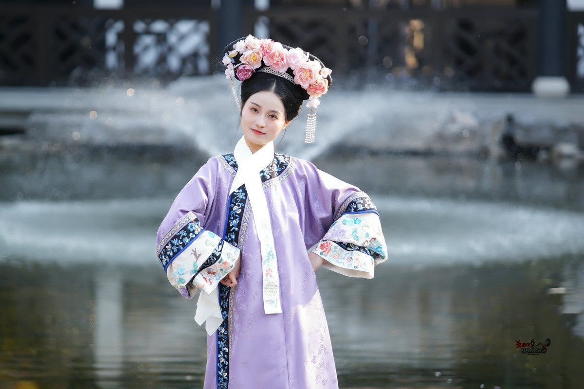 【紫禁城格格美女】---沛阳