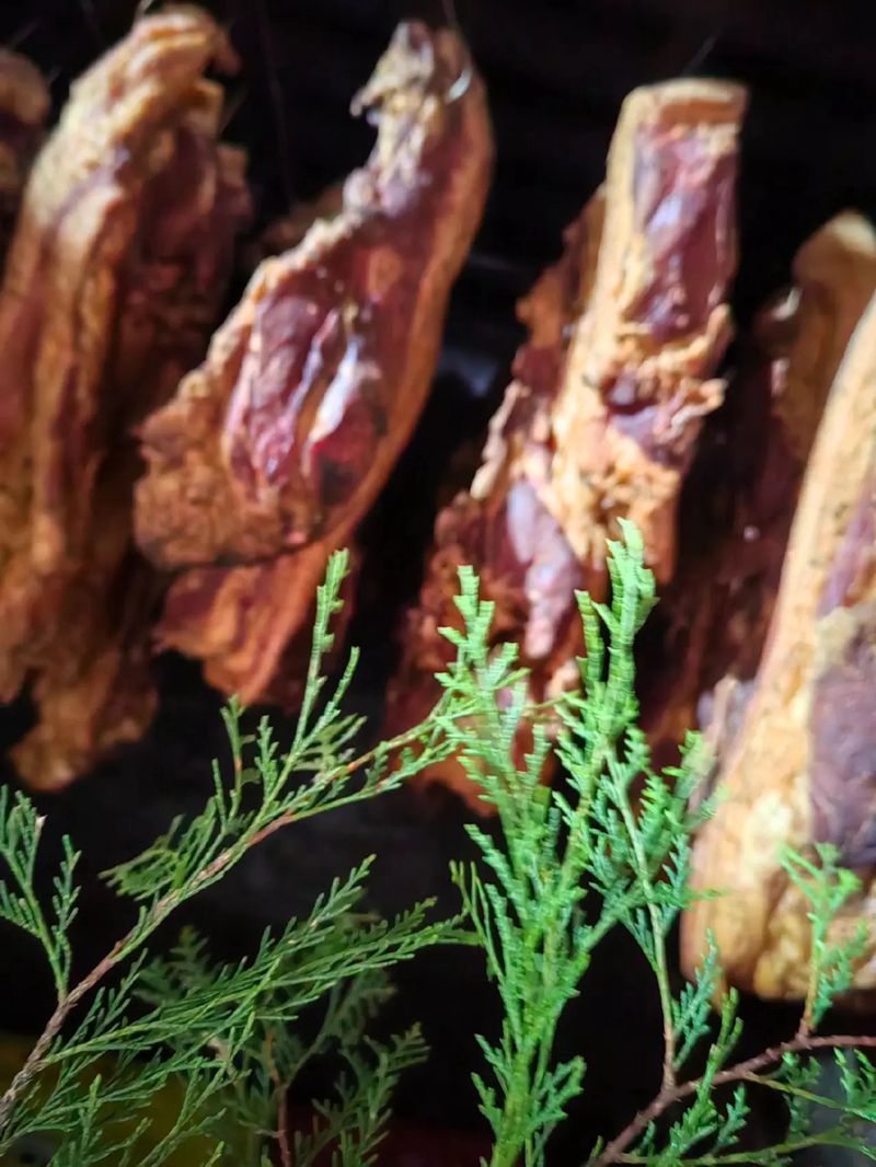 舌尖上的美食--44 闻到腊肉香