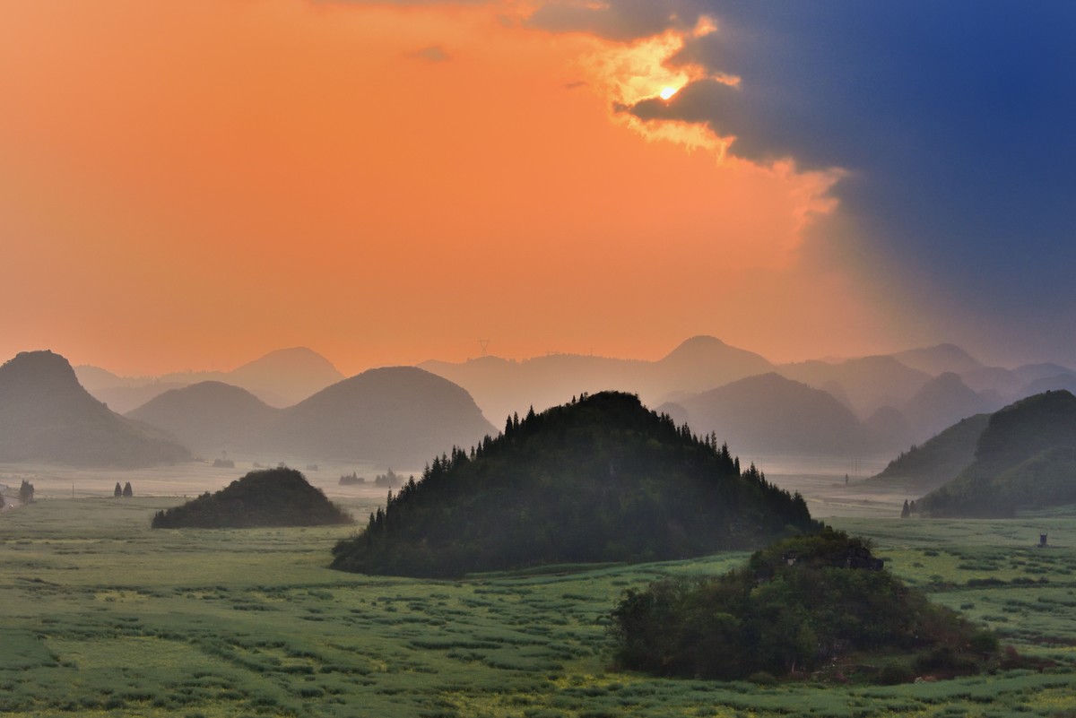 晨光下的金鸡峰丛【3】