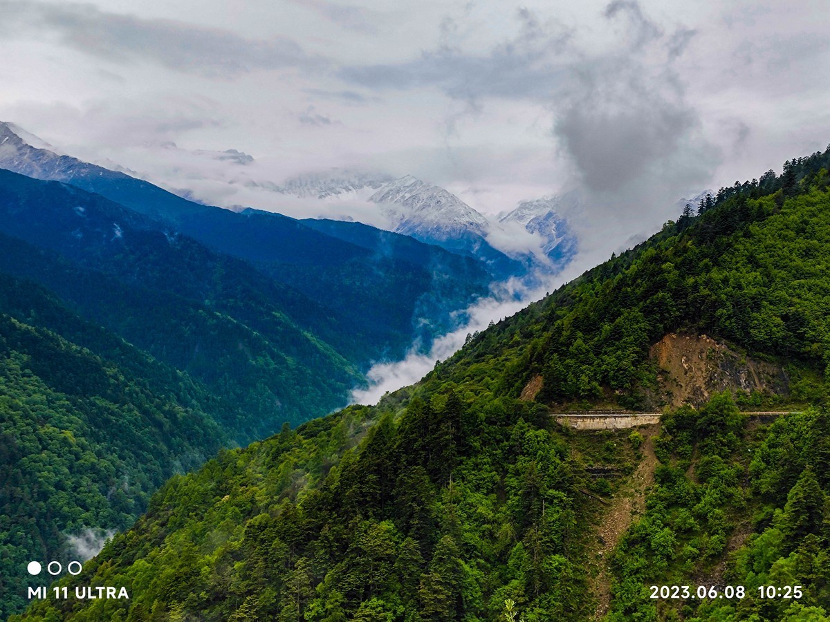 上海～成都～拉萨骑游随拍（54）恭祝星空(中国)的摄友们新年快乐！