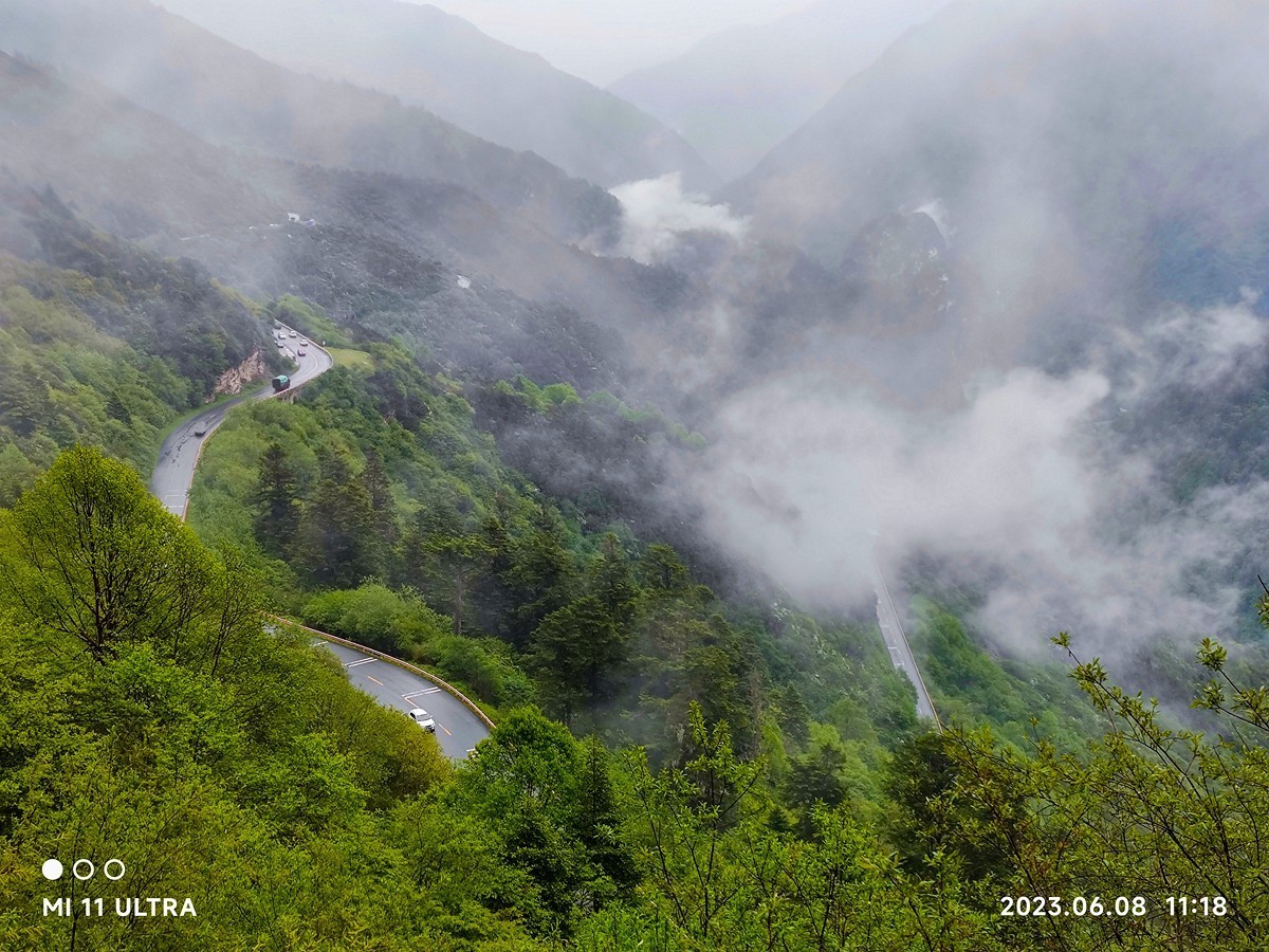 上海～成都～拉萨骑游随拍（54）恭祝星空(中国)的摄友们新年快乐！