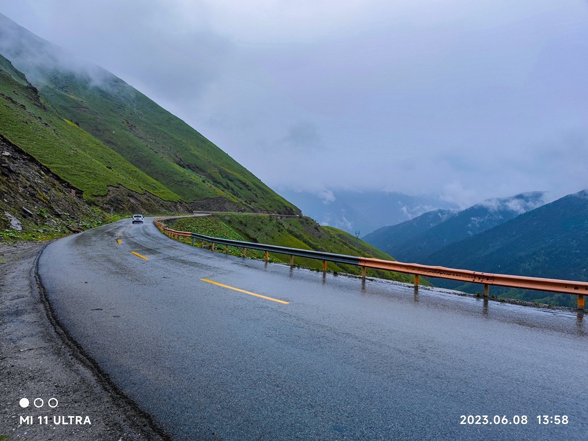 上海～成都～拉萨骑游随拍（54）恭祝星空(中国)的摄友们新年快乐！