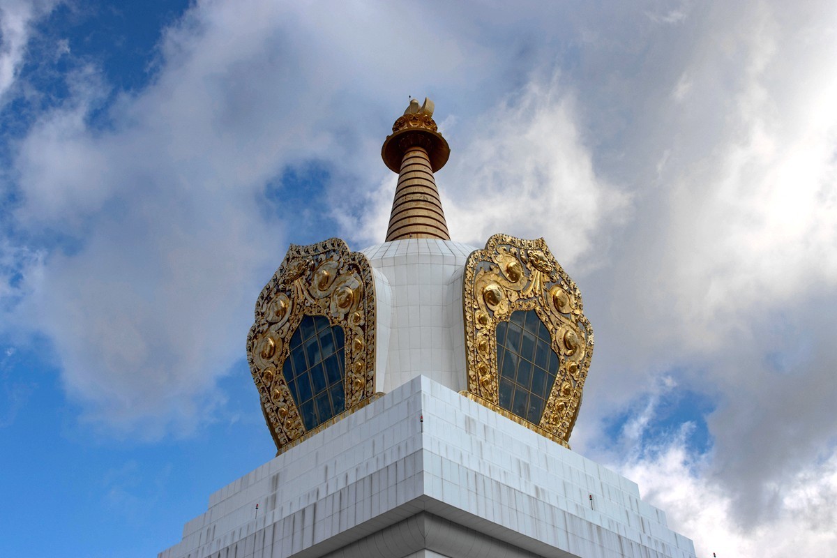 香格里拉和谐塔中塔