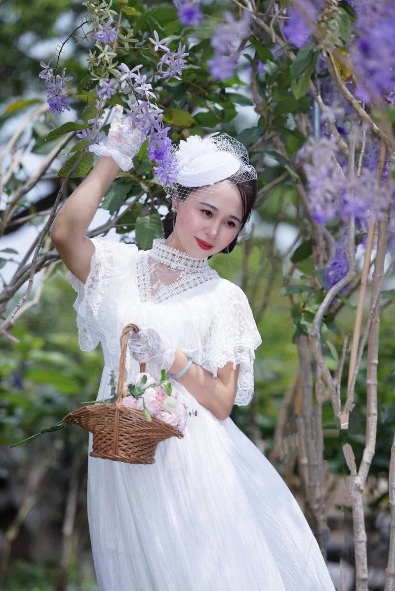 与紫滕合个影