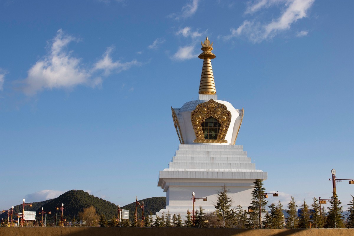 香格里拉和谐塔中塔