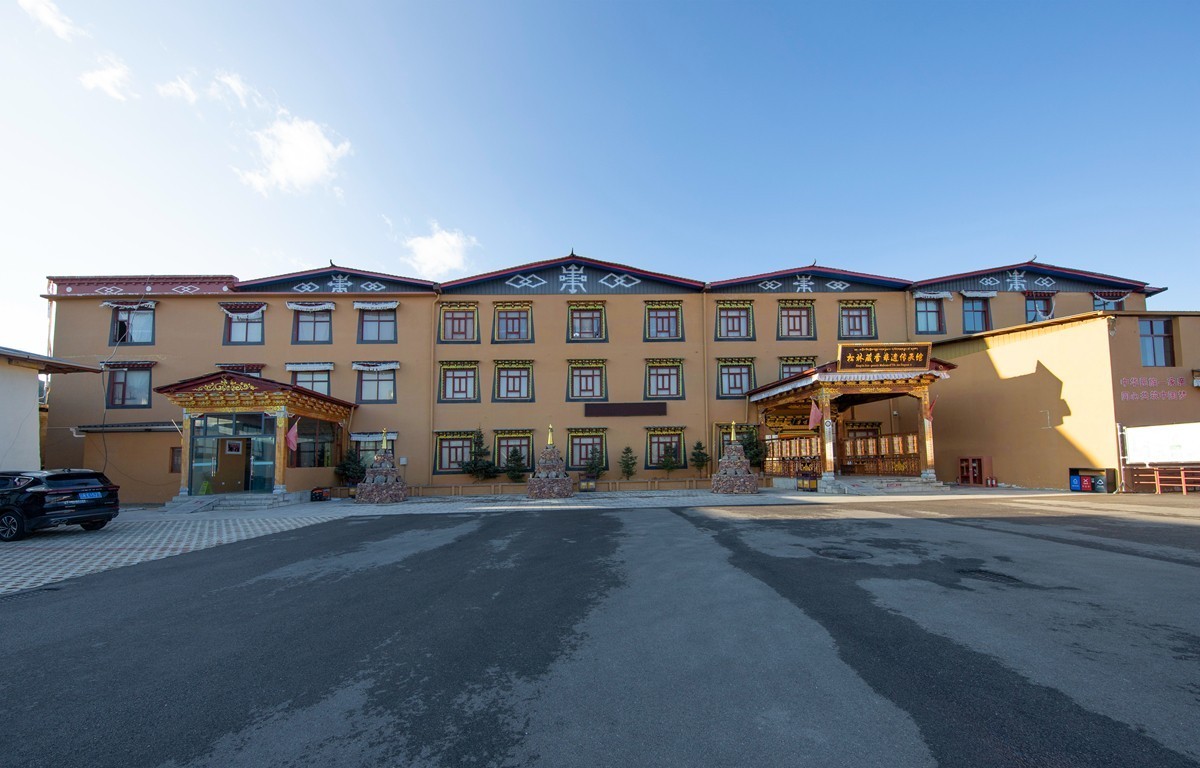 香格里拉和谐塔中塔