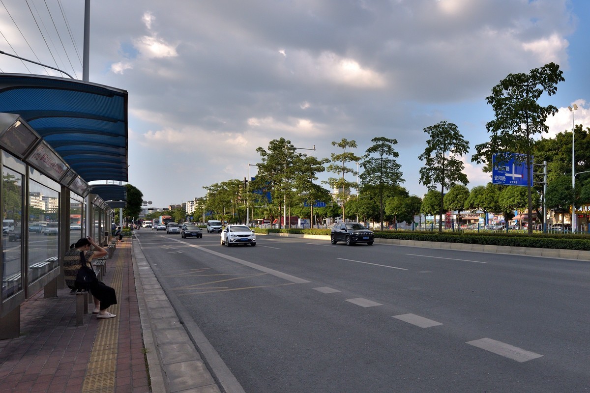 南宁安吉路街景4