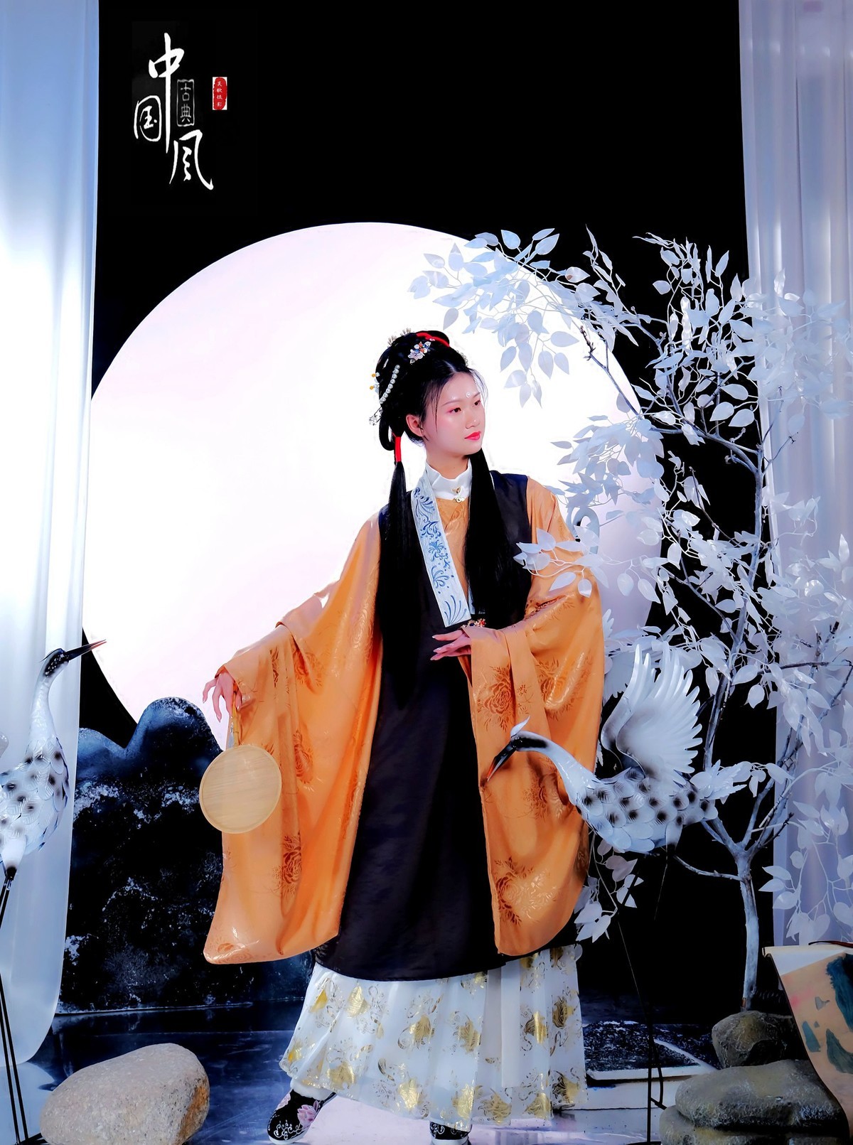 摄影棚汉服古风人像