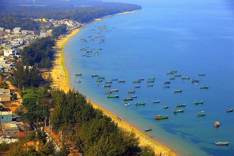 《不老松：忆海南游记》(27)海景楼上观长島兰湾乡村、海滨、渔船之美景！