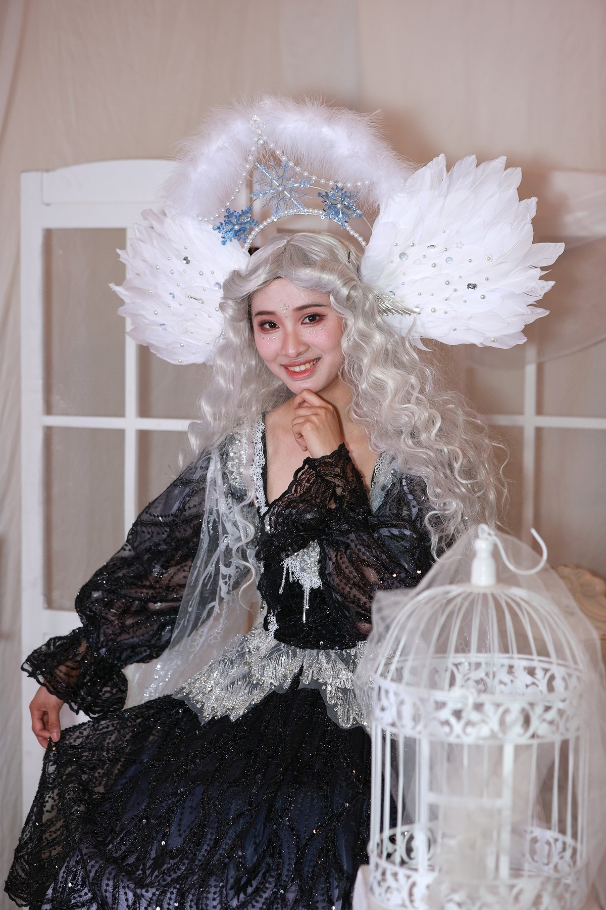 漂亮的角色扮演人像一组