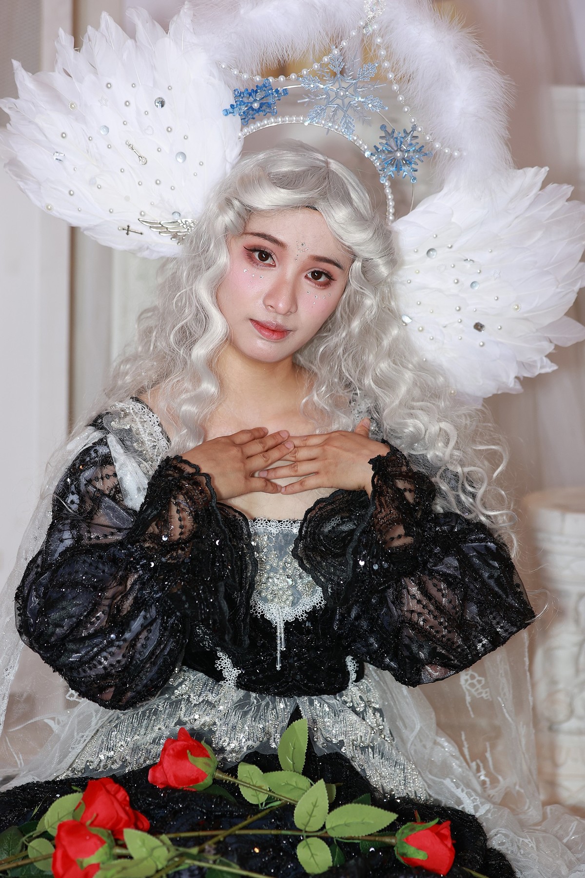 漂亮的角色扮演人像一组