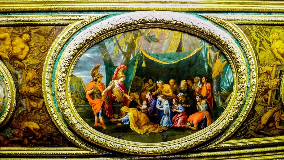 游览“法尔赛宫”