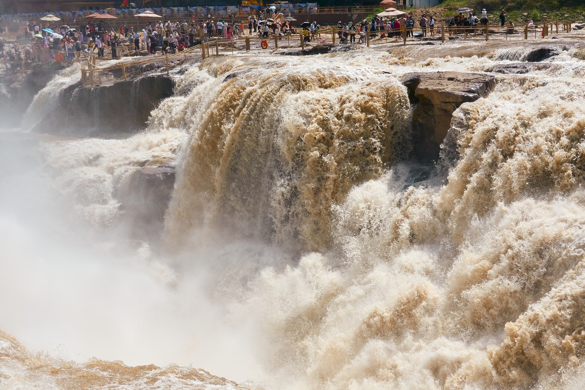 壶口瀑布--山西侧