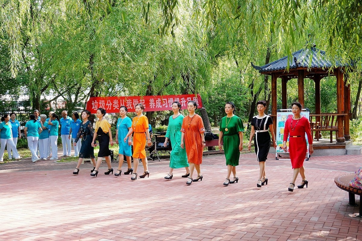 社区垃圾分类与旧物置换宣传活动 一