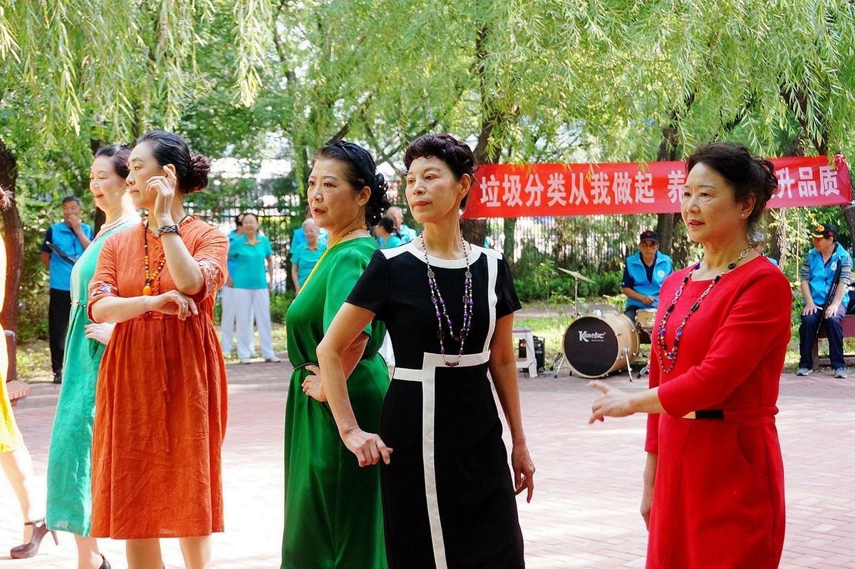 社区垃圾分类与旧物置换宣传活动 一