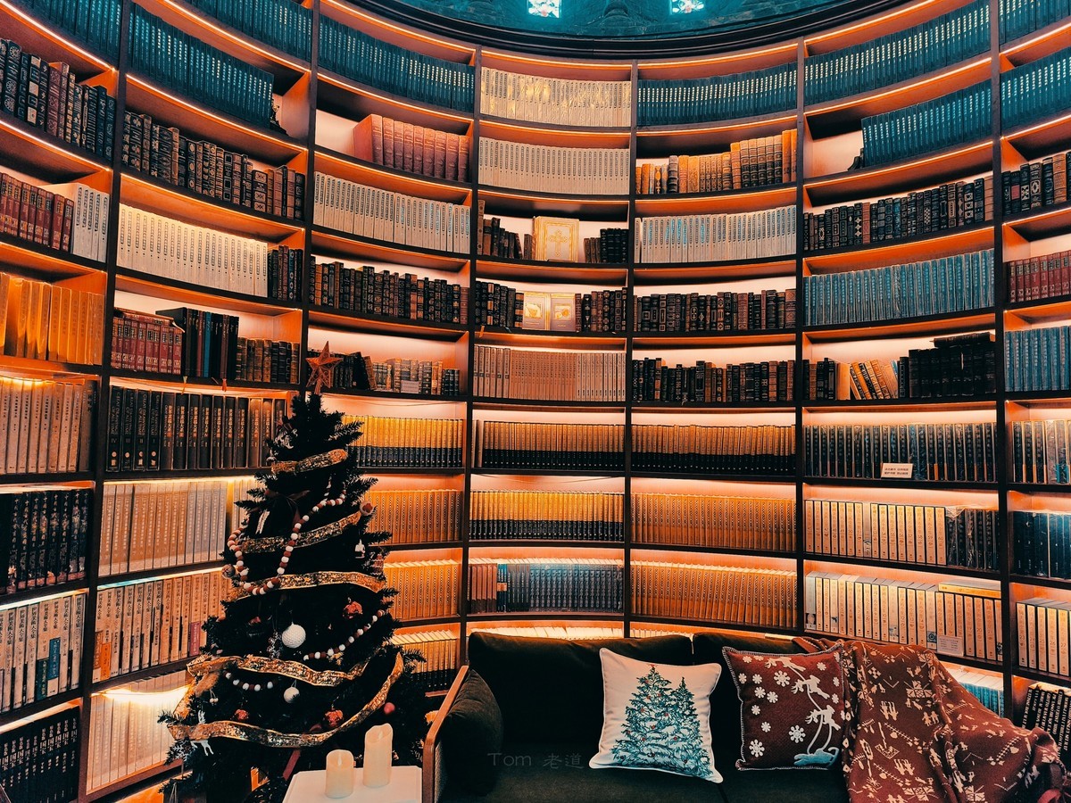 手机版·模范书局 （15图）