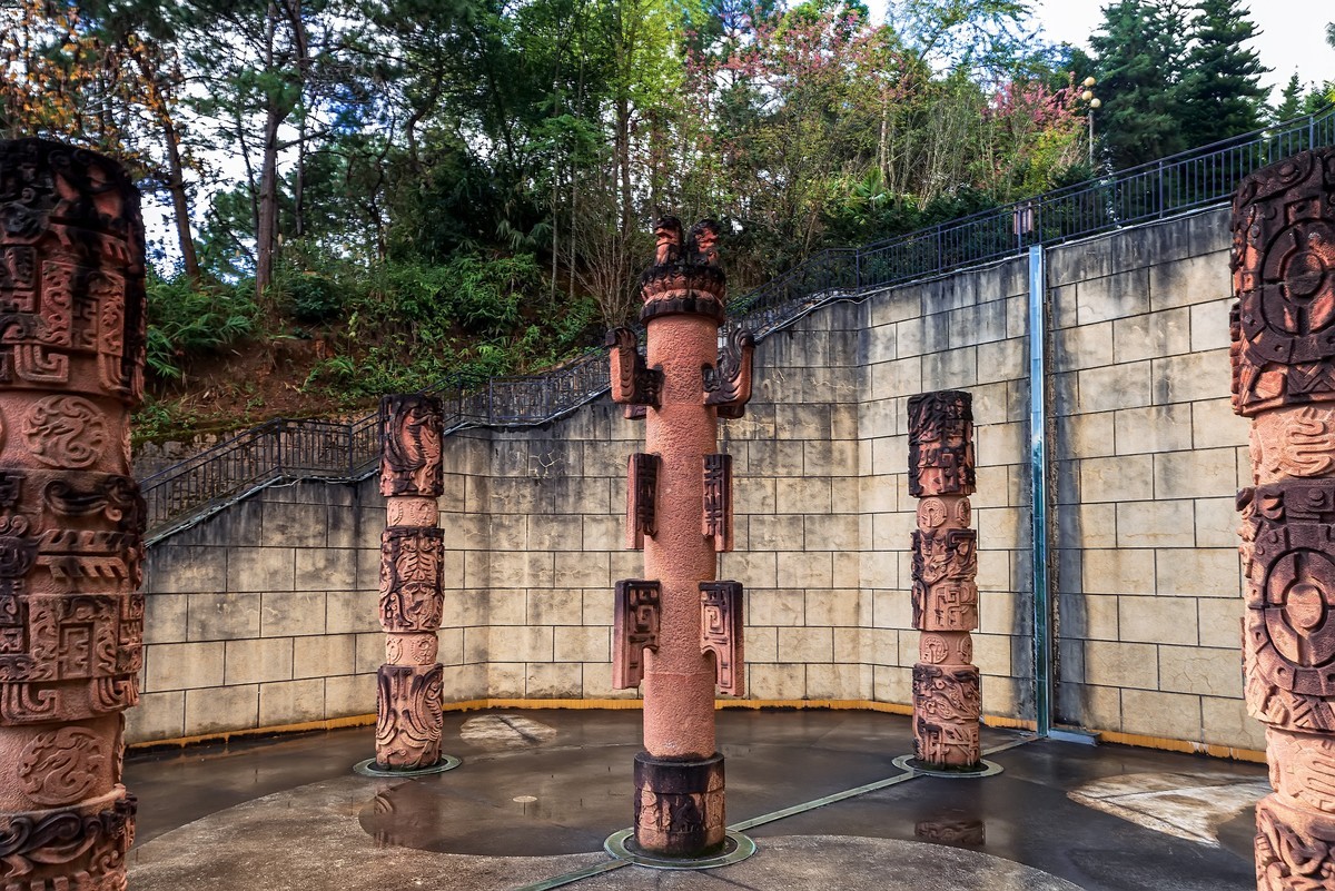 墨江北回归线标志园