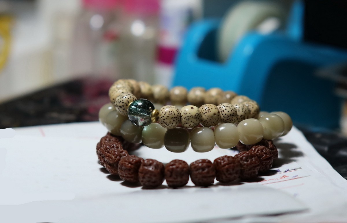 珍藏了一支停产的国货唯卓RF AF 85nnf1.8 STM