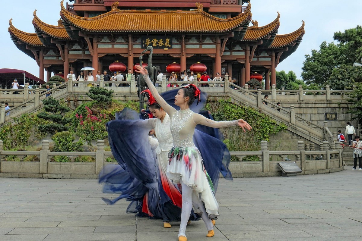 黄鹤楼舞蹈之三